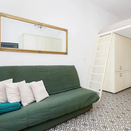 Limanowskiego Apartment Krakow By Renters