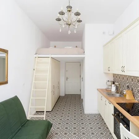 Limanowskiego Apartment Krakow By Renters
